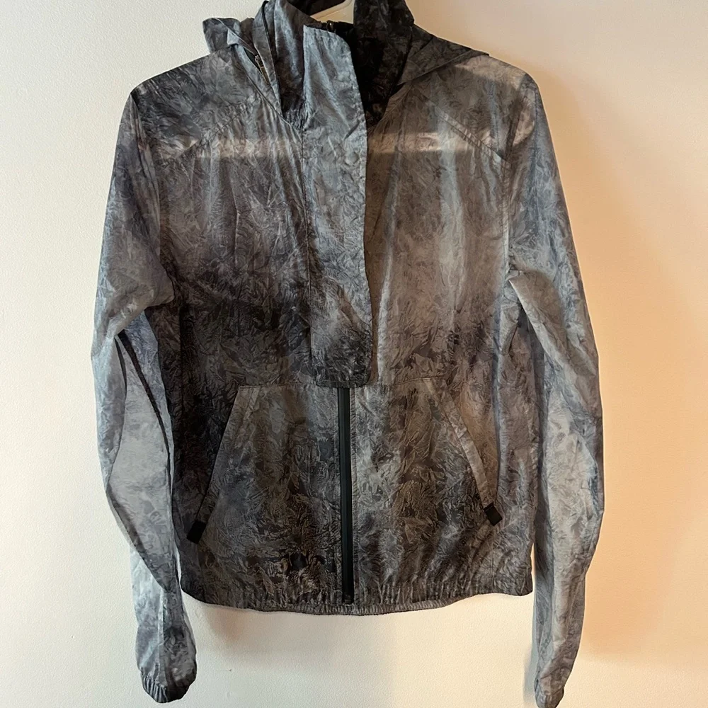 Lululemon Lab Terrain Shell Jacket Reflective - Picture 3 of 10